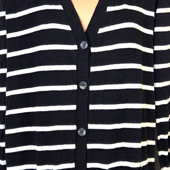 Faded Glory Womens Black & White Striped Cardigan Sweater L (12-14)  Button Fron - Picture 4 of 7